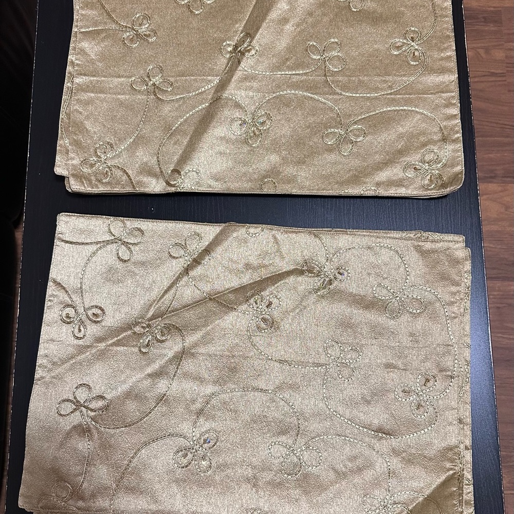 JCPenney Gold Embroidered Table Linens EASTER SPECIAL